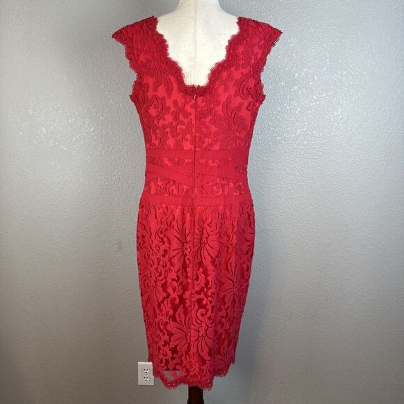 Tadashi Shoji Womens V-Neck Sheath Dress Size 12 Red Floral Embroidered Lace - Picture 4 of 8
